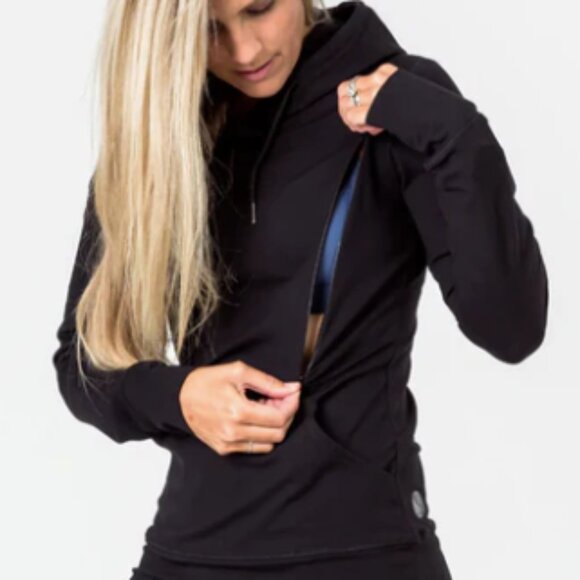 Cadenshae - Black Activewear Nursing Hoodie - Picture 1 of 4
